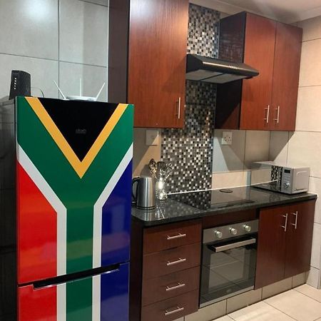 Rhino House With 3 Bedrooms Next To Pilanesberg And Sun City Mogwase Zewnętrze zdjęcie